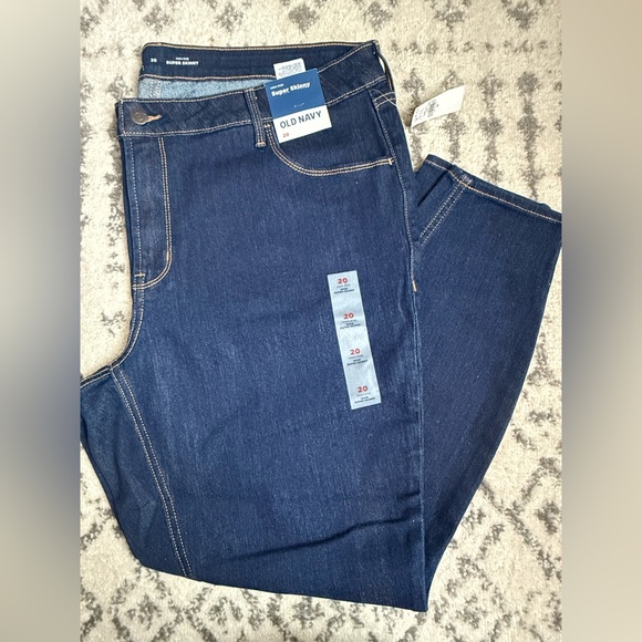 Old Navy Size 20 - Super Skinny Jeans 👖 NEW WITH TAGS 🏷️ - Picture 4 of 8
